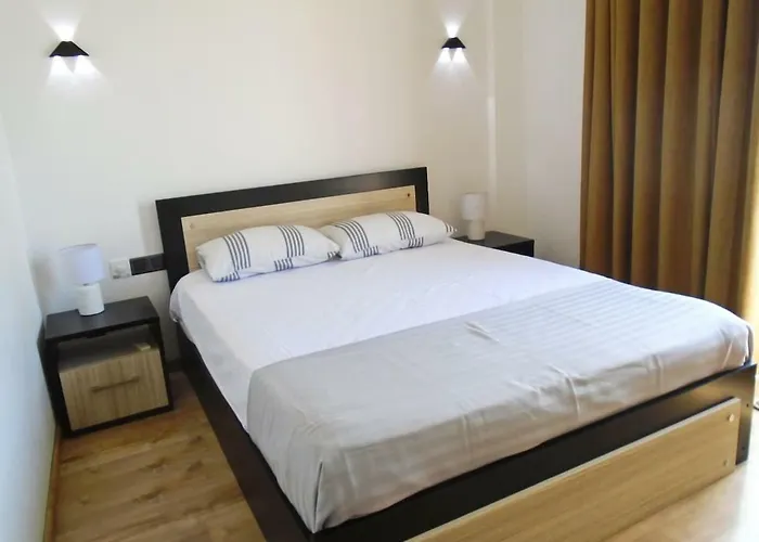 Palmyrah Court Apartment 2Br